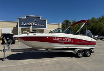 2017 Nauticstar 203 DC Boat